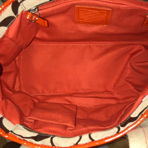 Coach Signature Daisy Khaki & Orange Tote - Picture 6 of 8